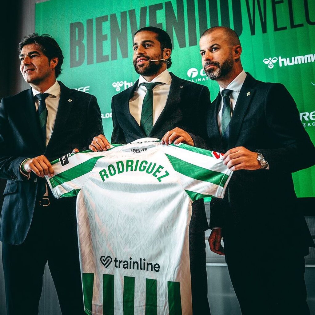 Negotiation of Ricardo Rodriguez's contract with Real Betis